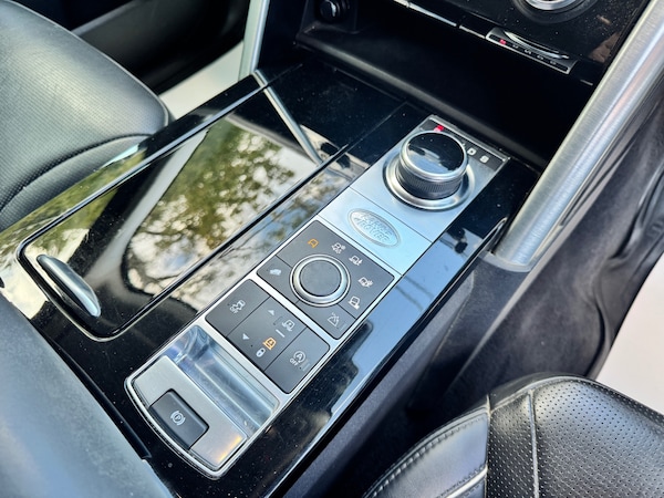 Used Land Rover Discovery 2019 for sale - 76117702: Photo 16