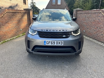Used Land Rover Discovery 2019 for sale - 76117702: Photo