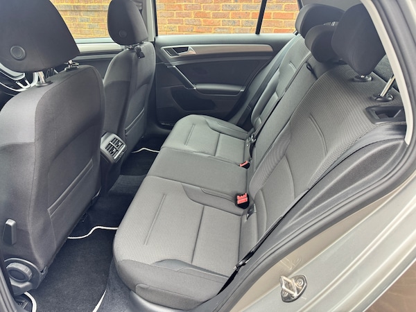 Used Volkswagen Golf 2016 for sale - 75946921: Photo 12
