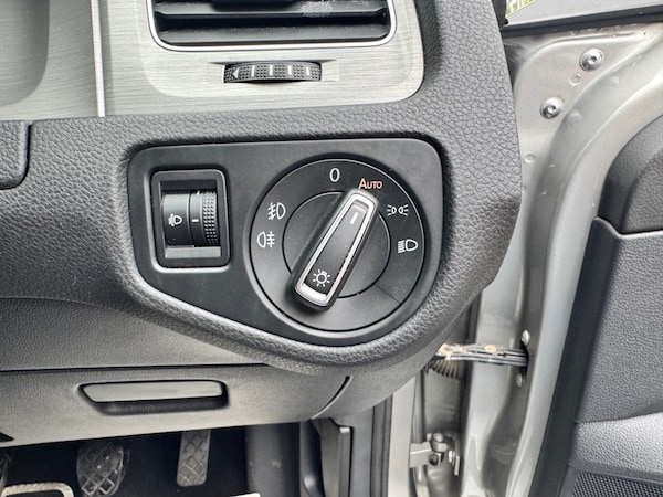 Used Volkswagen Golf 2016 for sale - 75946921: Photo 17