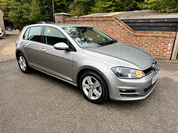 Used Volkswagen Golf 2016 for sale - 75946921: Photo 1