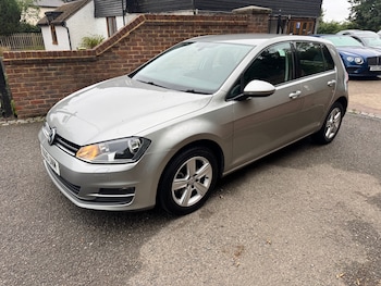 Used Volkswagen Golf 2016 for sale - 75946921: Photo 3