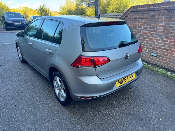 Used Volkswagen Golf 2016 for sale - 75946921: Photo 4