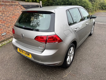 Used Volkswagen Golf 2016 for sale - 75946921: Photo 4