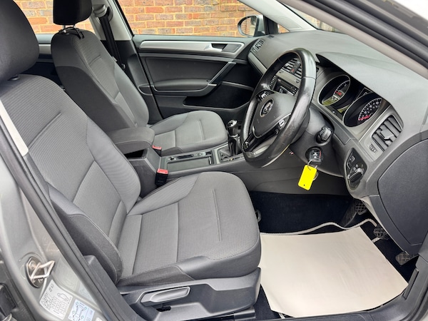 Used Volkswagen Golf 2016 for sale - 75946921: Photo 9