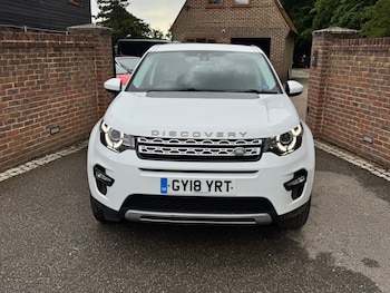 Used Land Rover Discovery Sport 2018 for sale - 78907298: Photo