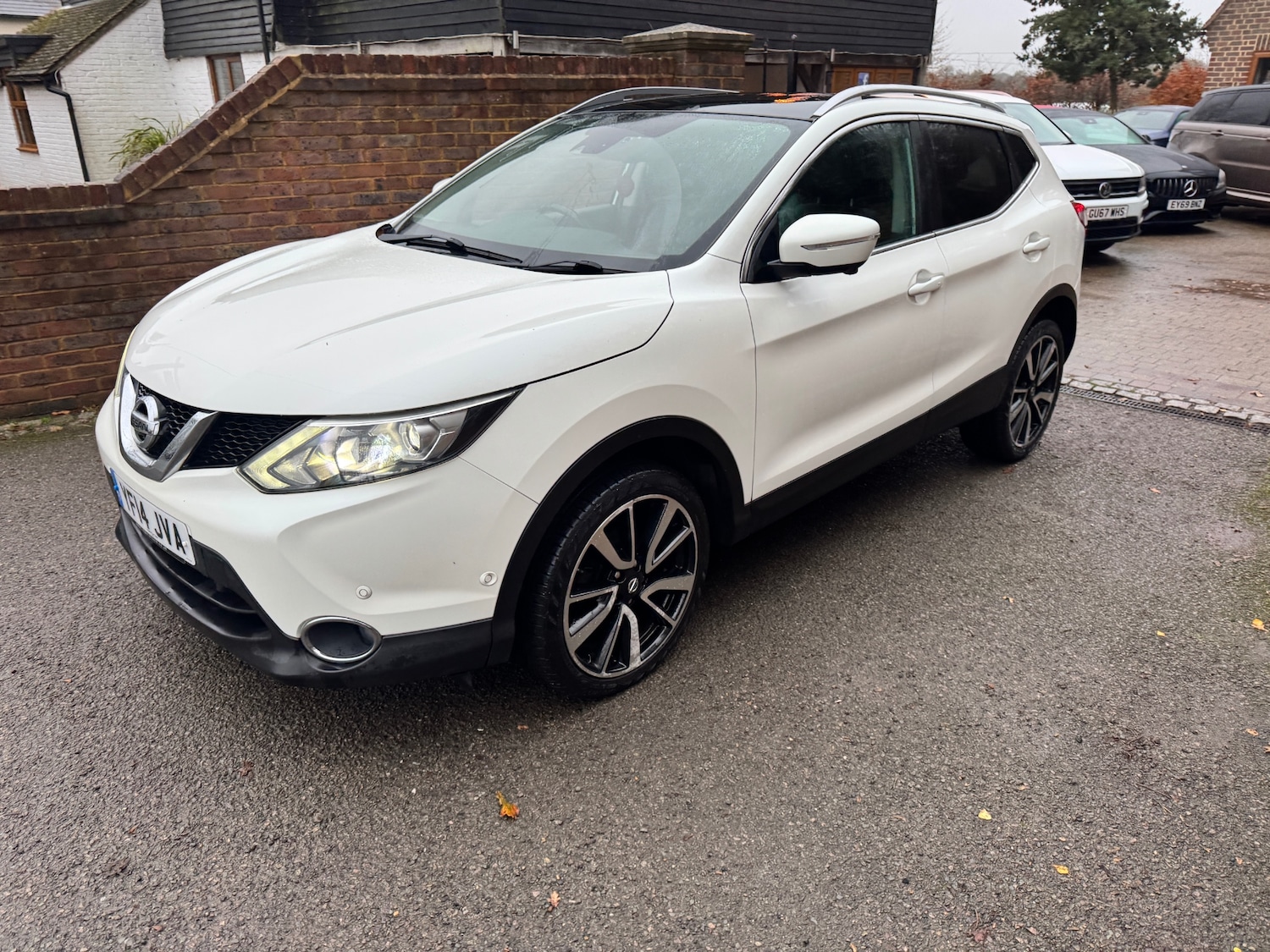 Used Nissan Qashqai 2014 for sale - 76710048: Photo 16