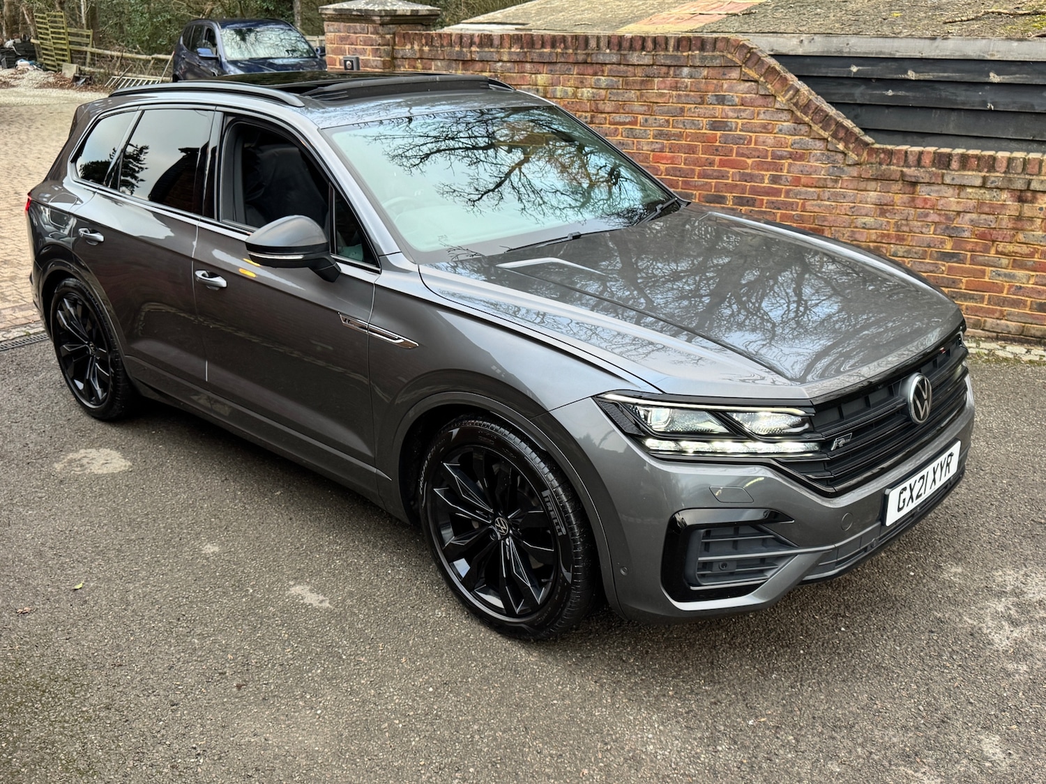 Used Volkswagen Touareg 2021 for sale - 77375868: Photo 2