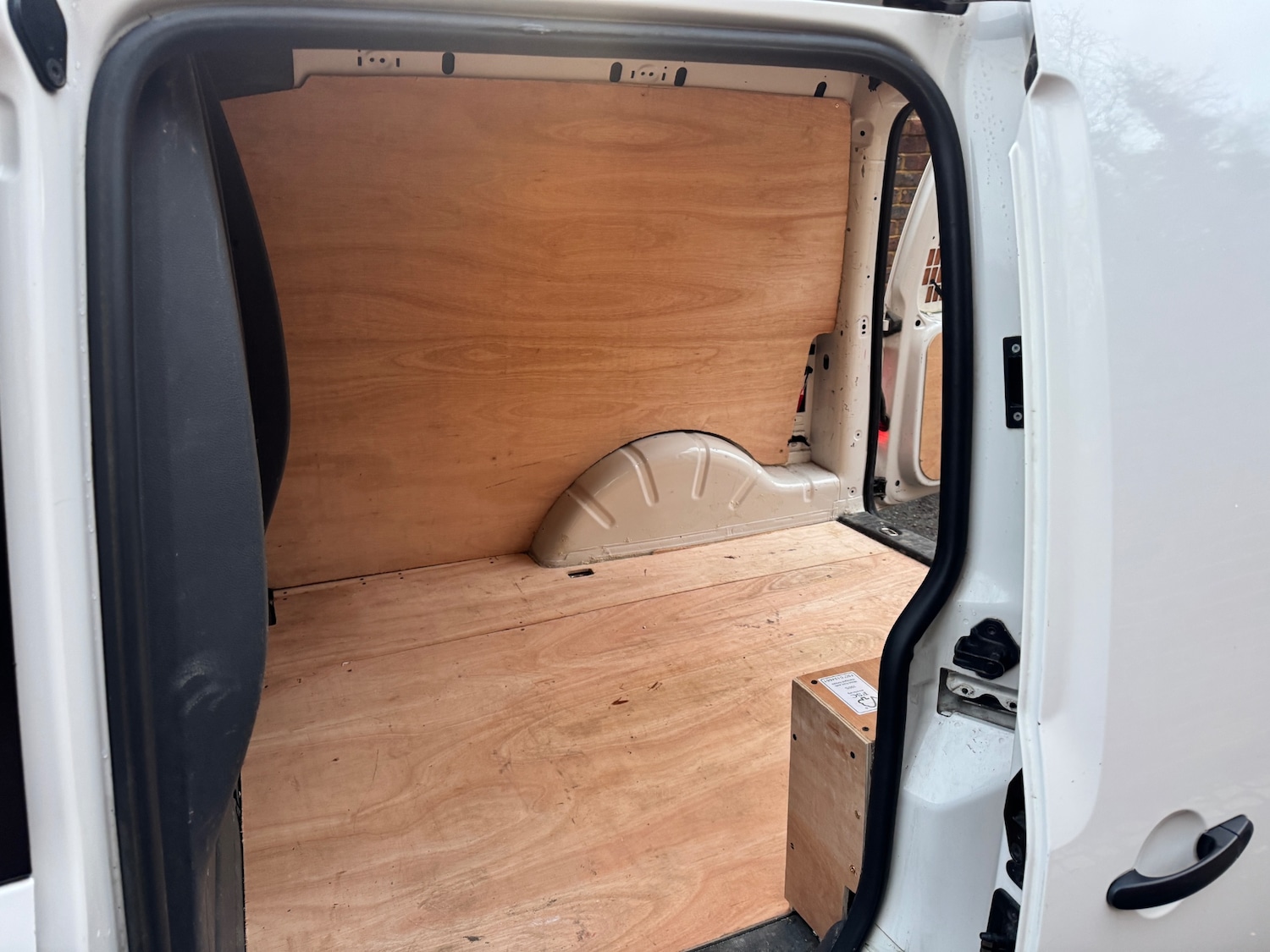 Used Volkswagen Caddy 2015 for sale - 77159046: Photo 10