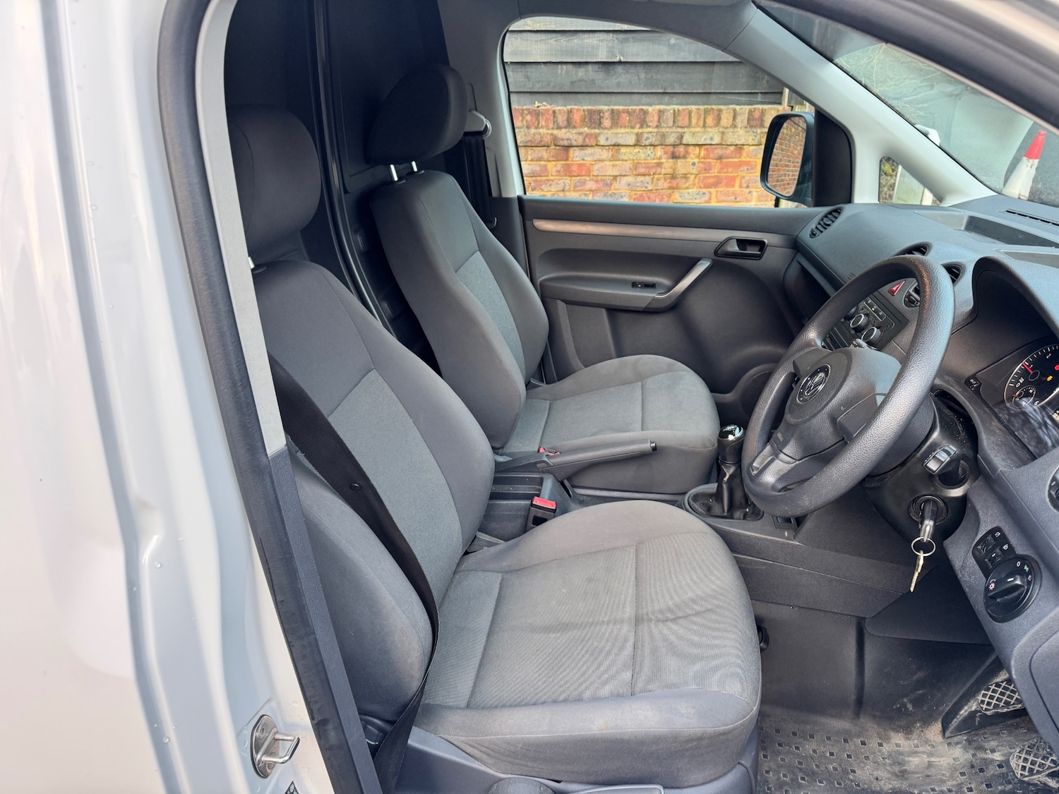 Used Volkswagen Caddy 2015 for sale - 77159046: Photo 5