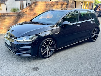 Used Volkswagen Golf 2018 for sale - 78995729: Photo