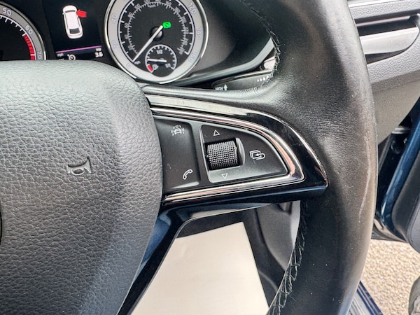 Used Skoda Superb 2017 for sale - 75504891: Photo 28