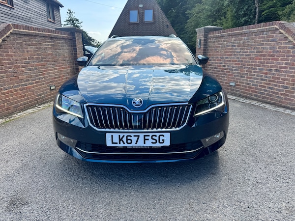 Used Skoda Superb 2017 for sale - 75504891: Photo 2