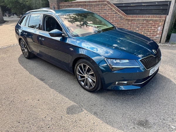 Used Skoda Superb 2017 for sale - 75504891: Photo 33