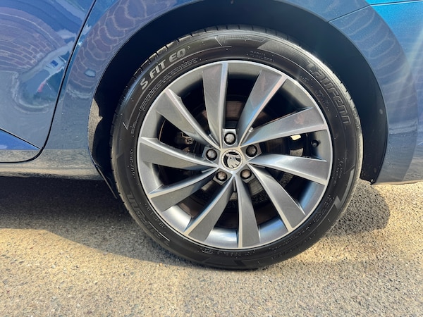 Used Skoda Superb 2017 for sale - 75504891: Photo 43