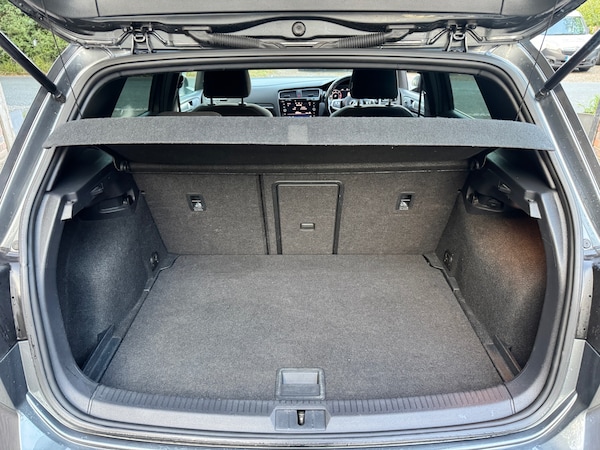 Used Volkswagen Golf 2019 for sale - 75988021: Photo 11