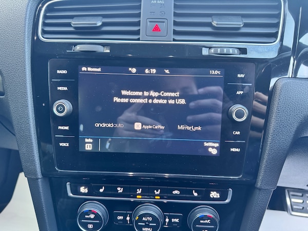 Used Volkswagen Golf 2019 for sale - 75988021: Photo 18