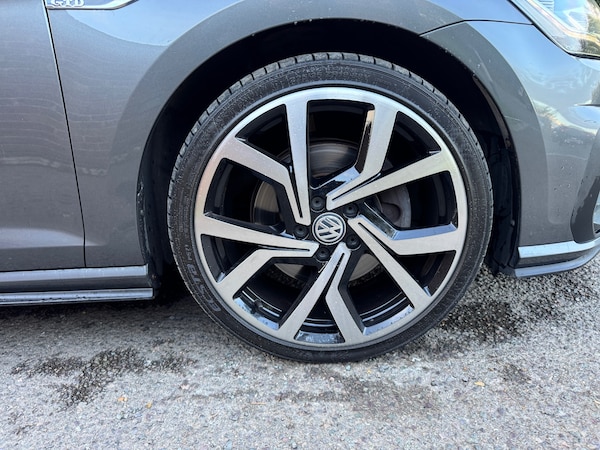 Used Volkswagen Golf 2019 for sale - 75988021: Photo 27