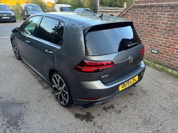 Used Volkswagen Golf 2019 for sale - 75988021: Photo 4