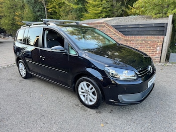 Volkswagen - Touran