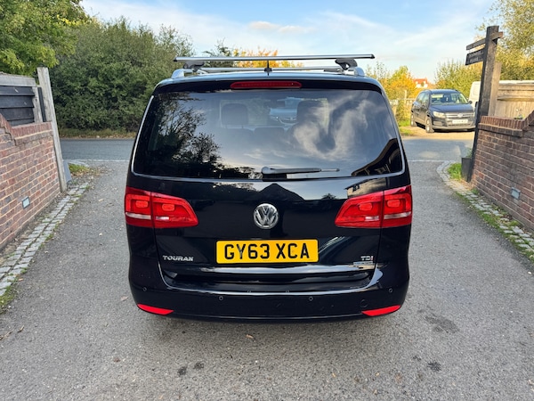 Used Volkswagen Touran 2013 for sale - 76209159: Photo 3
