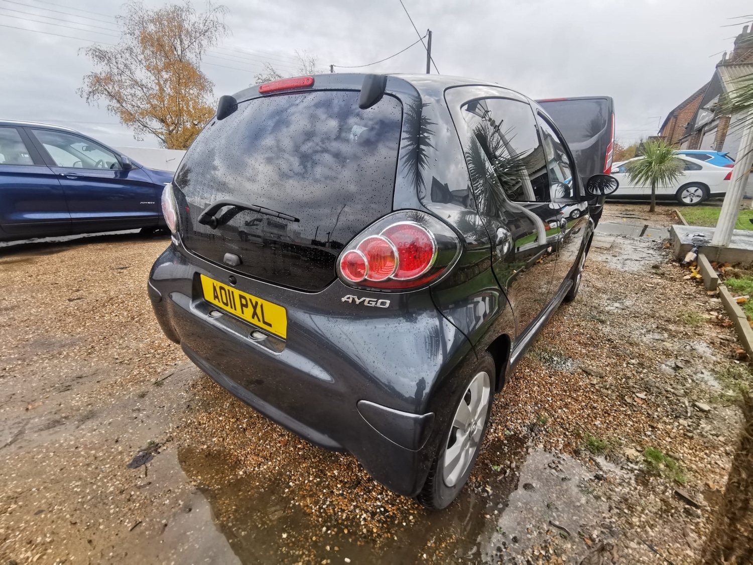 Used Toyota AYGO 2011 for sale - 76436510: Photo 4