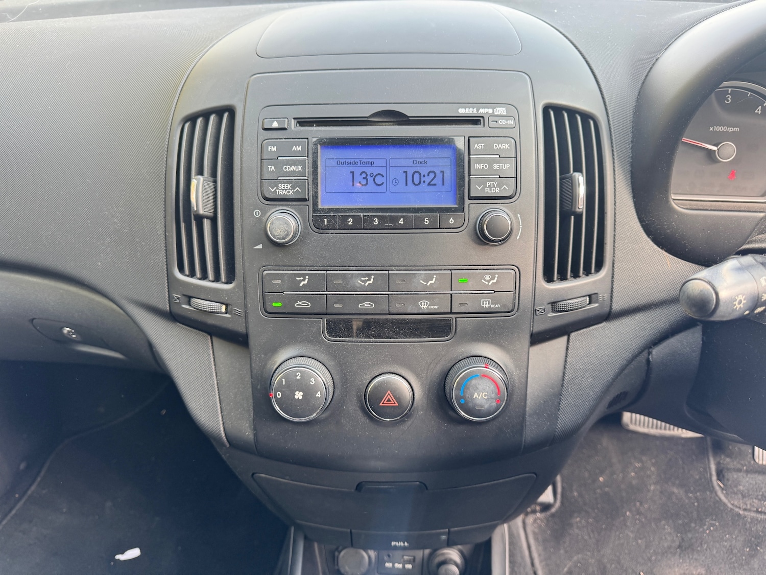Used Hyundai i30 2010 for sale - 76317507: Photo 10