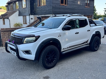 Used Nissan Navara 2018 for sale - 79262473: Photo