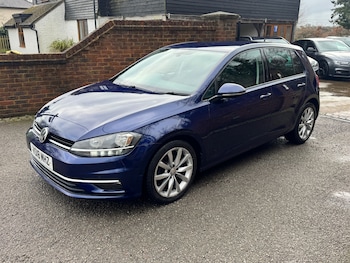 Used Volkswagen Golf 2018 for sale - 77435430: Photo