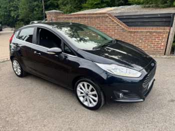 2015 (15) - 1.0 EcoBoost Titanium 5dr