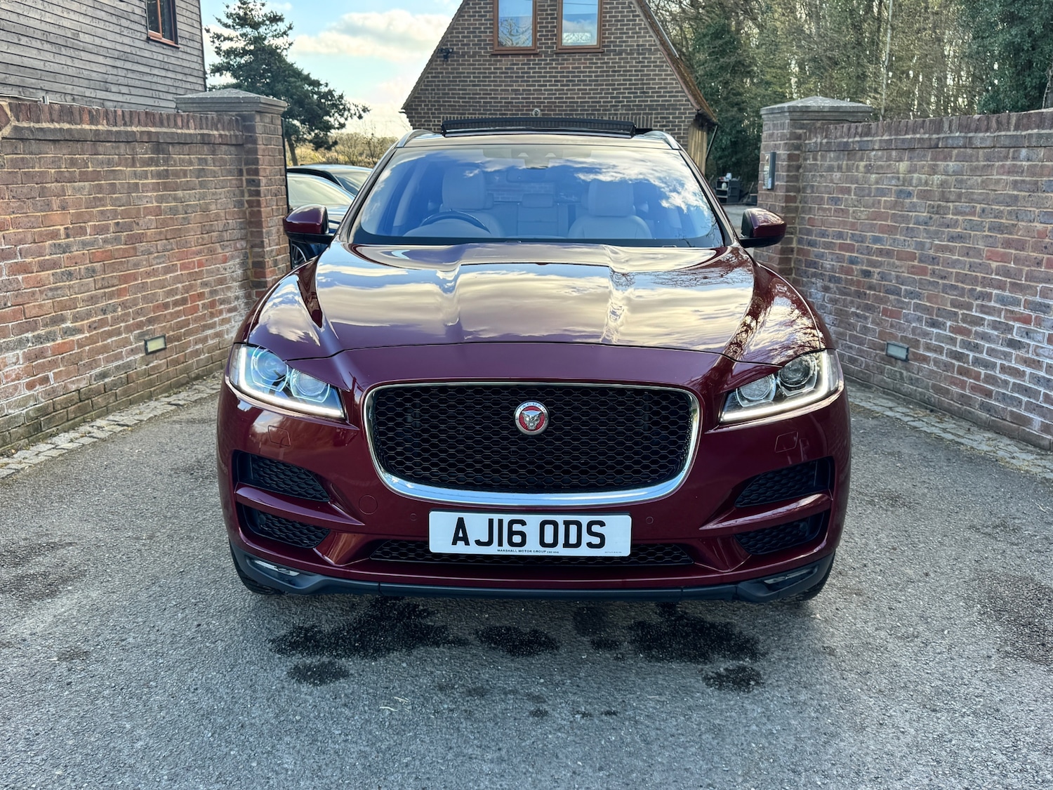 Used Jaguar F-Pace 2016 for sale - 78095635: Photo 3