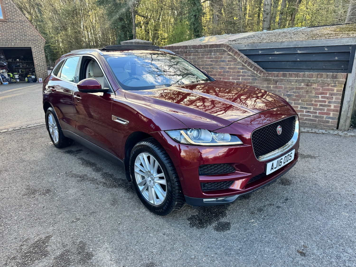Used Jaguar F-Pace 2016 for sale - 78095635: Photo 35