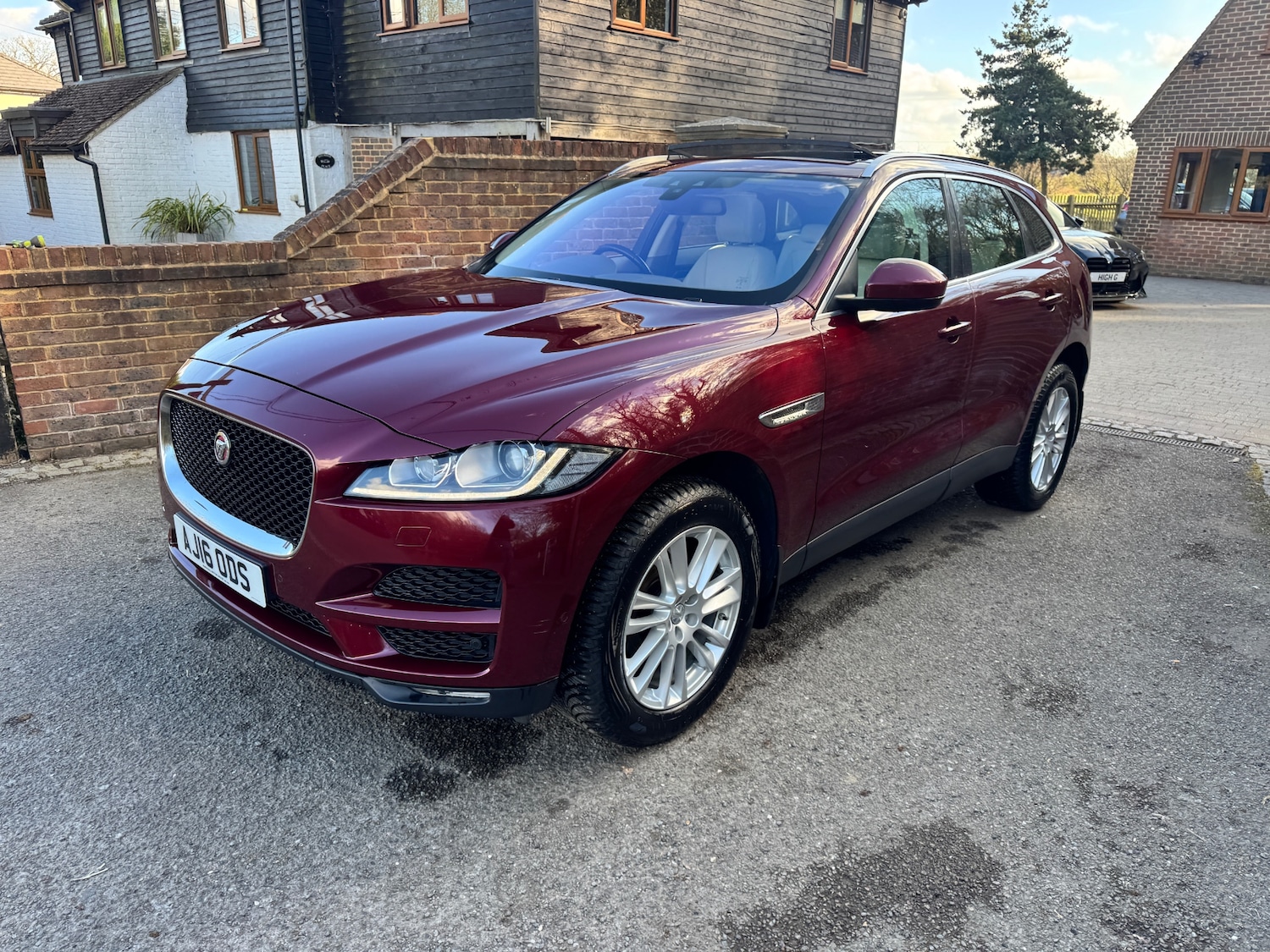 Used Jaguar F-Pace 2016 for sale - 78095635: Photo 40