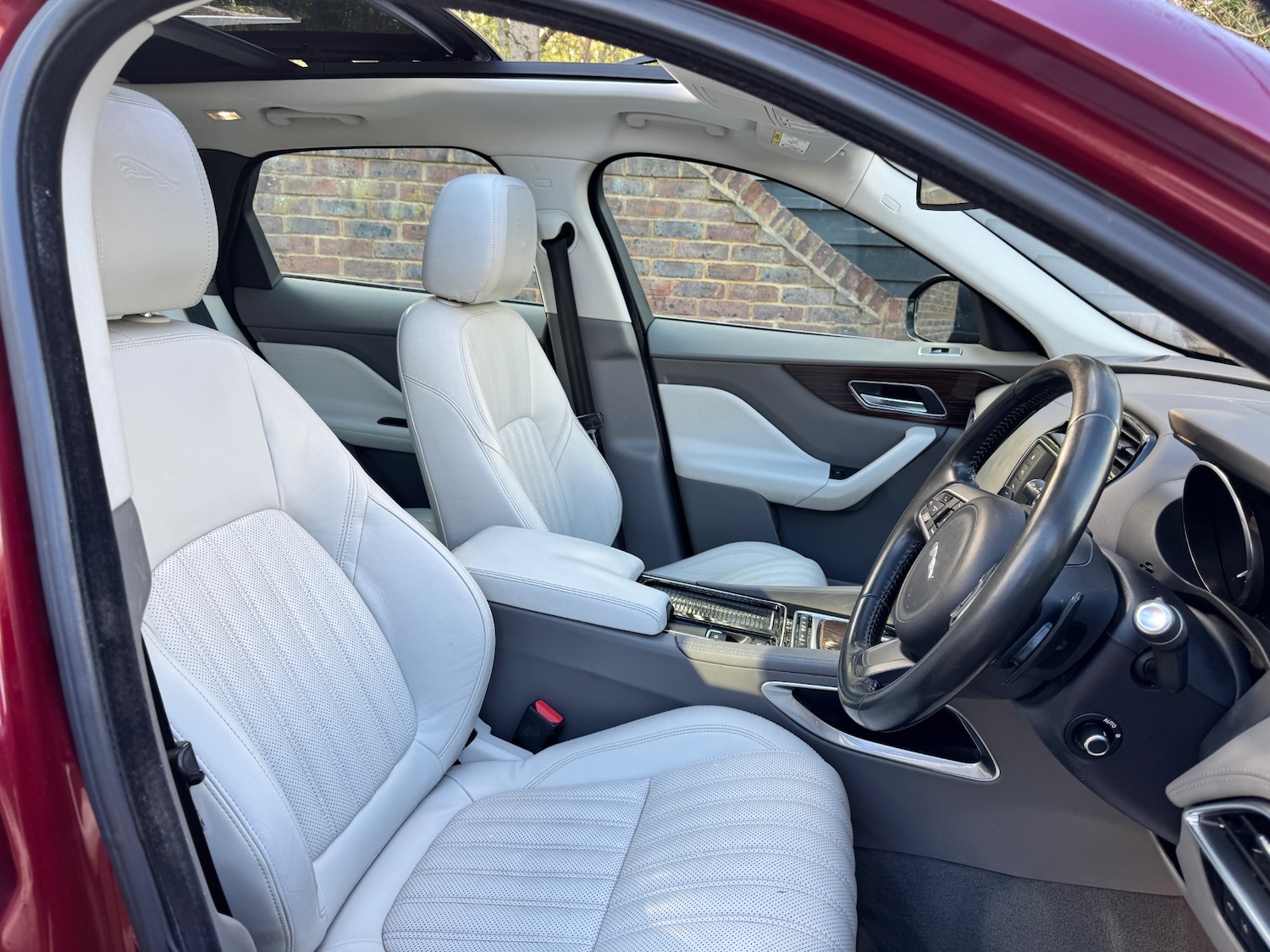 Used Jaguar F-Pace 2016 for sale - 78095635: Photo 8