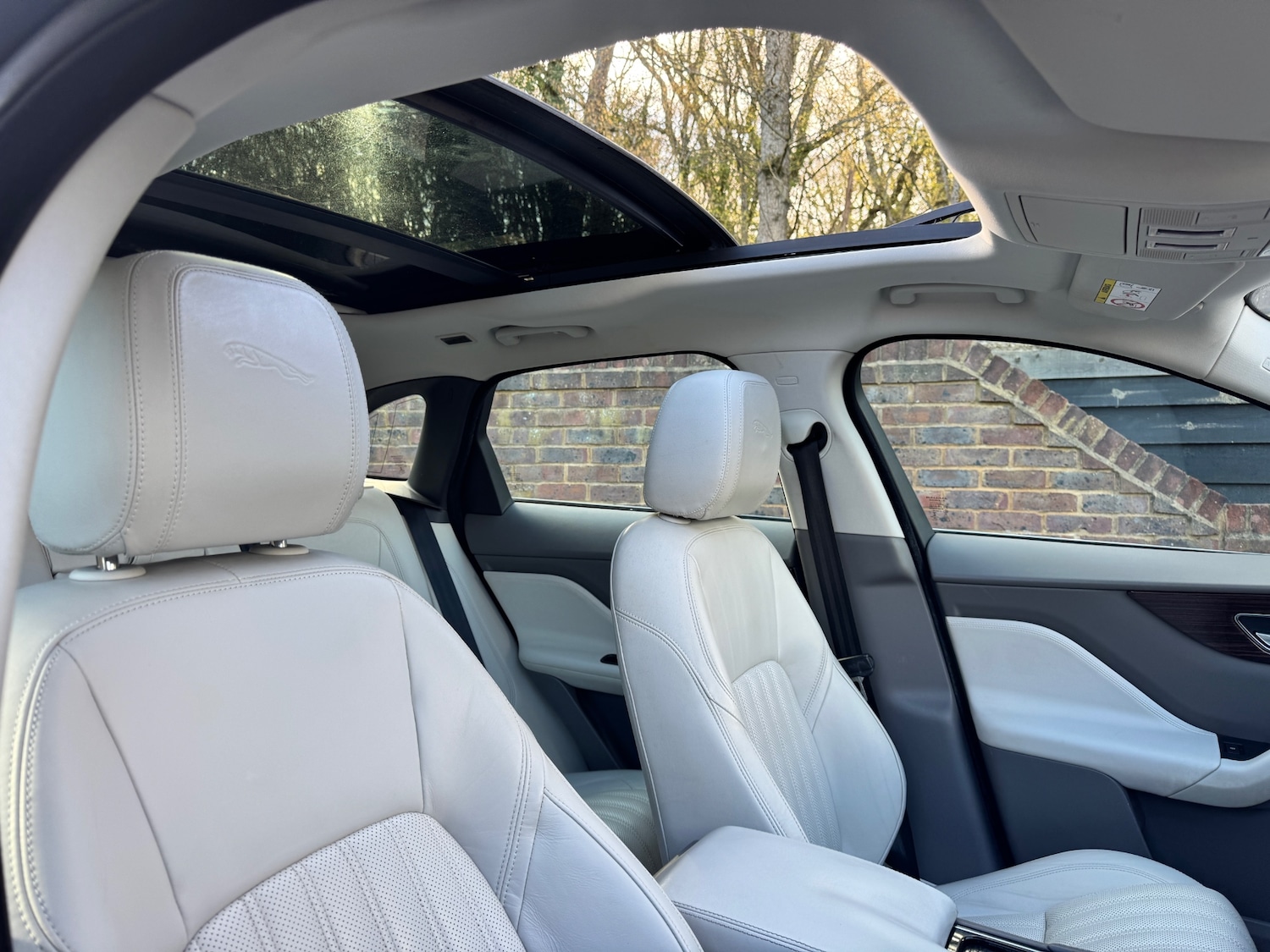 Used Jaguar F-Pace 2016 for sale - 78095635: Photo 9