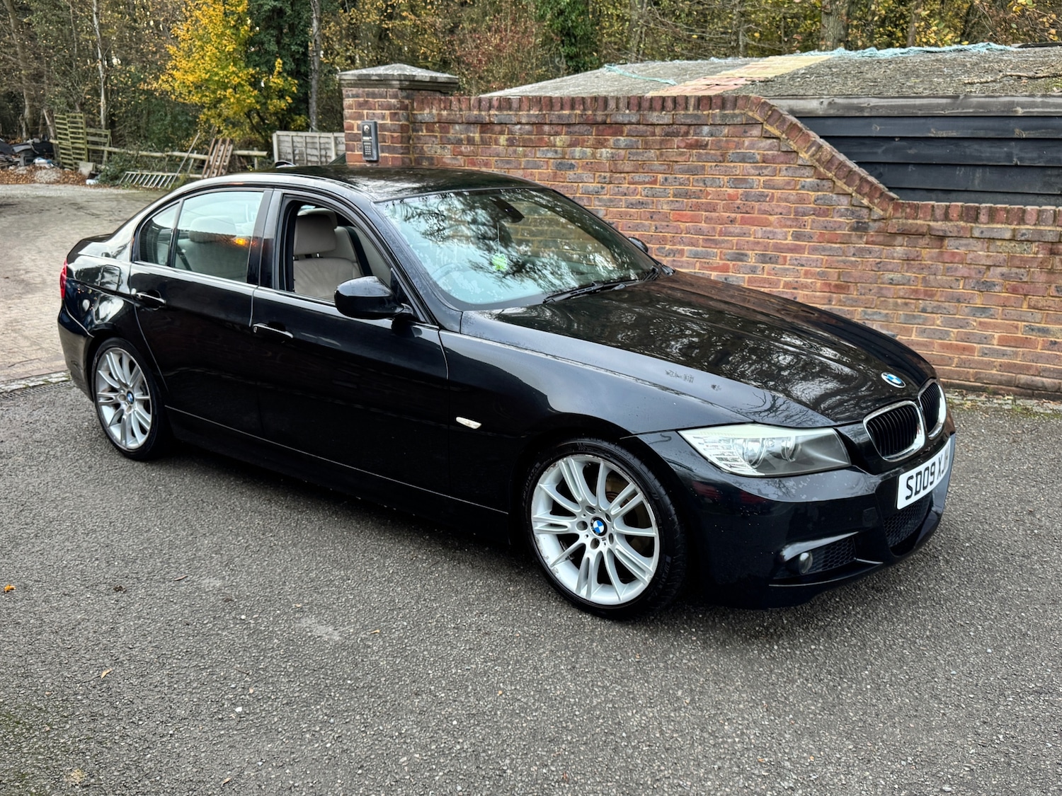 Used BMW 3 Series 2009 for sale - 76547993: Photo 1