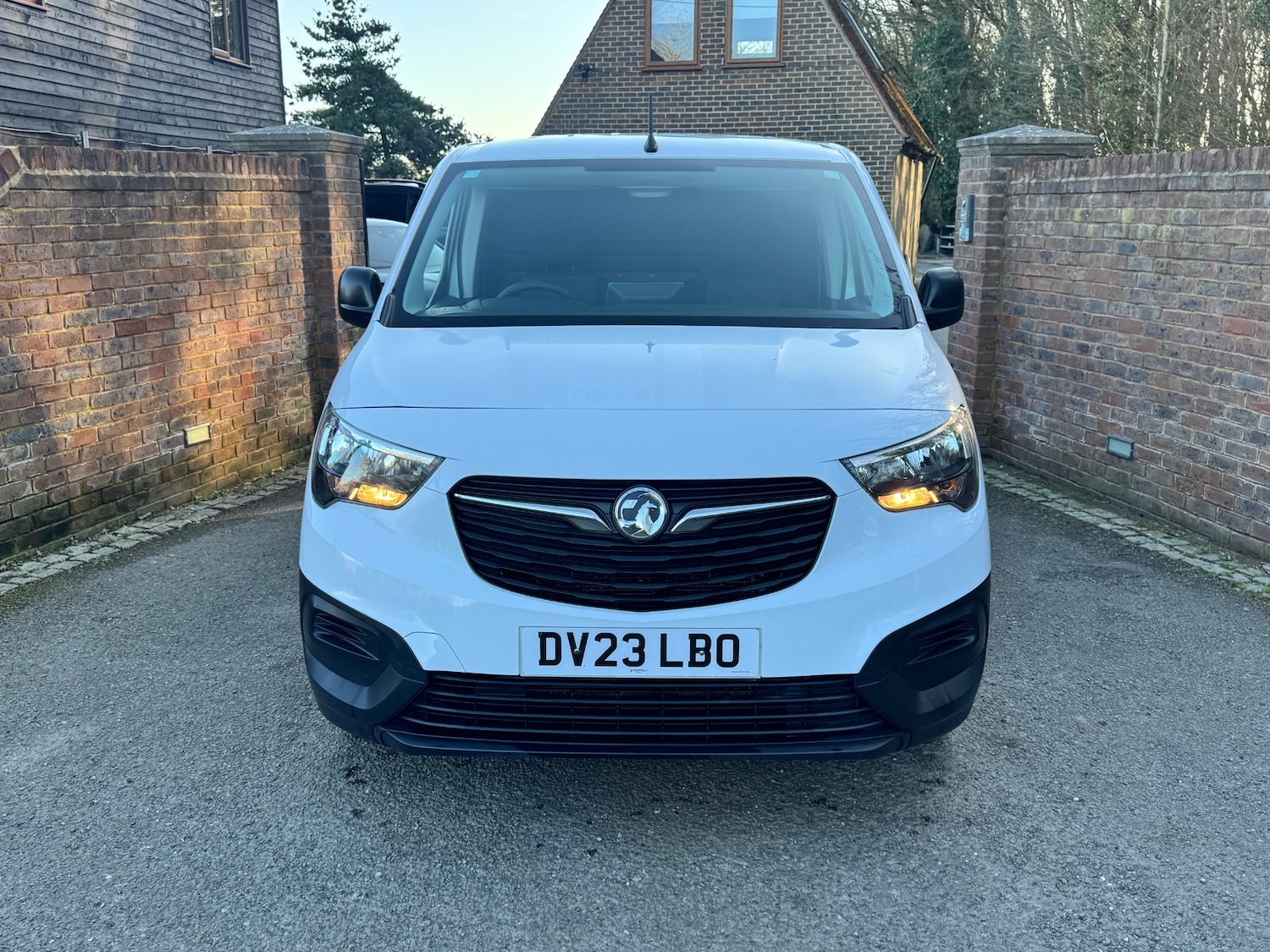 Used Vauxhall Combo 2023 for sale - 77918316: Photo 2