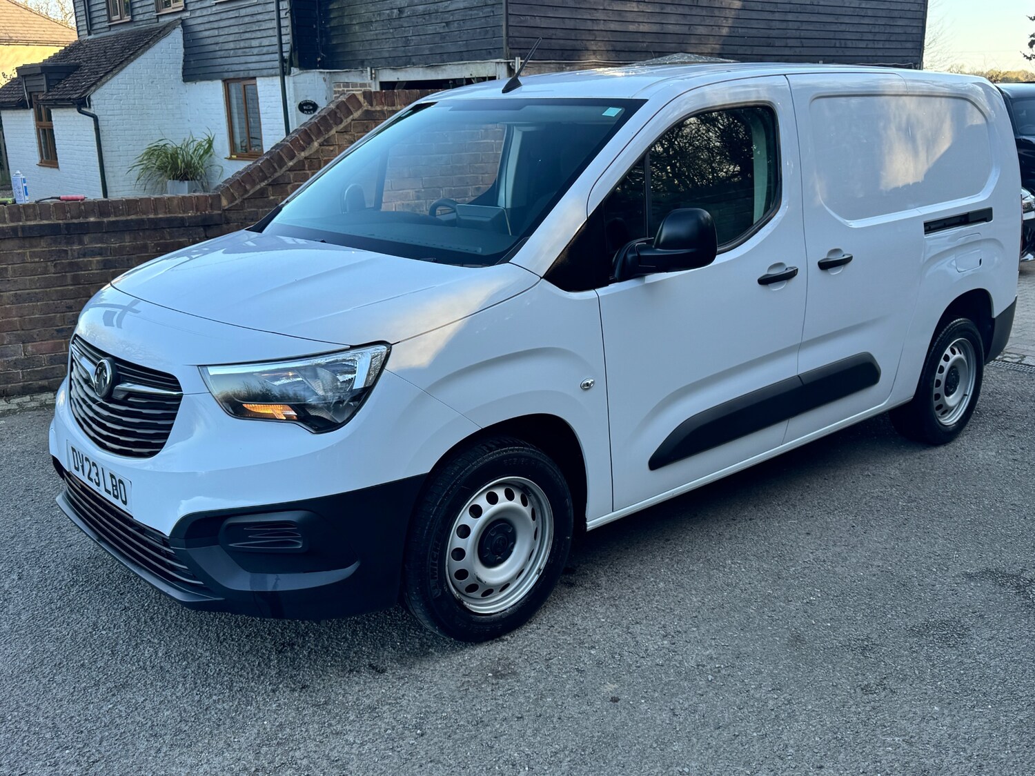 Used Vauxhall Combo 2023 for sale - 77918316: Photo 3