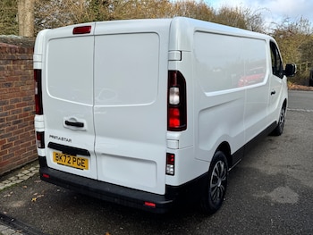 Used Nissan Primastar 2022 for sale - 76570949: Photo