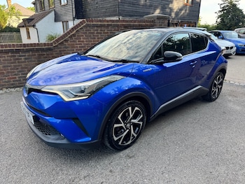 Used Toyota C-HR 2017 for sale - 75504666: Photo