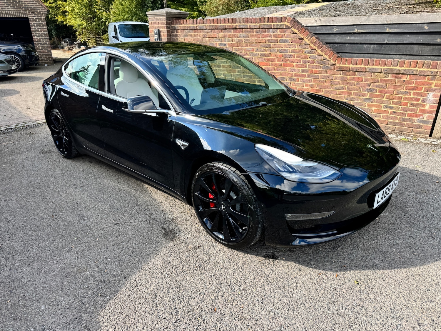Used Tesla Model 3 2019 for sale - 76097626: Photo 10