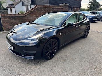 Used Tesla Model 3 2019 for sale - 76097626: Photo 3