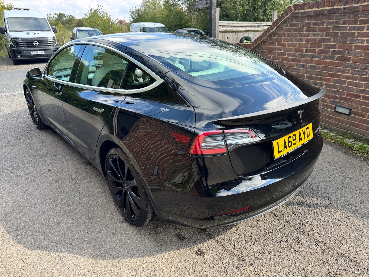 Used Tesla Model 3 2019 for sale - 76097626: Photo 4