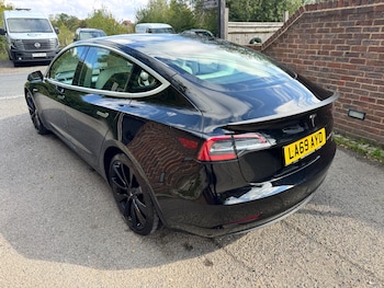 Used Tesla Model 3 2019 for sale - 76097626: Photo 4