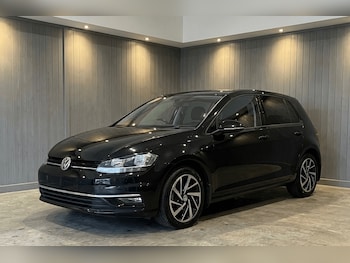 Used Volkswagen Golf 2019 for sale - 78333382: Photo