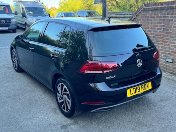 Used Volkswagen Golf 2019 for sale - 78333382: Photo