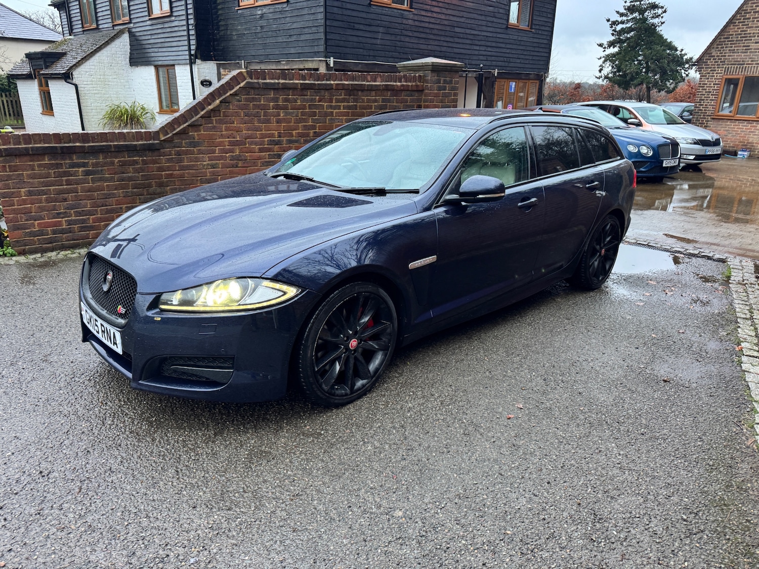 Used Jaguar XF 2015 for sale - 77129708: Photo 3