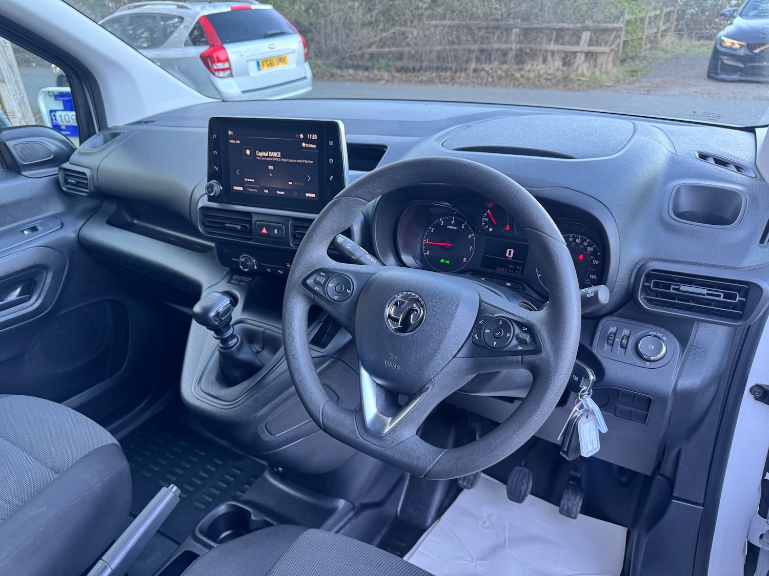 Used Vauxhall Combo 2023 for sale - 77976895: Photo 8