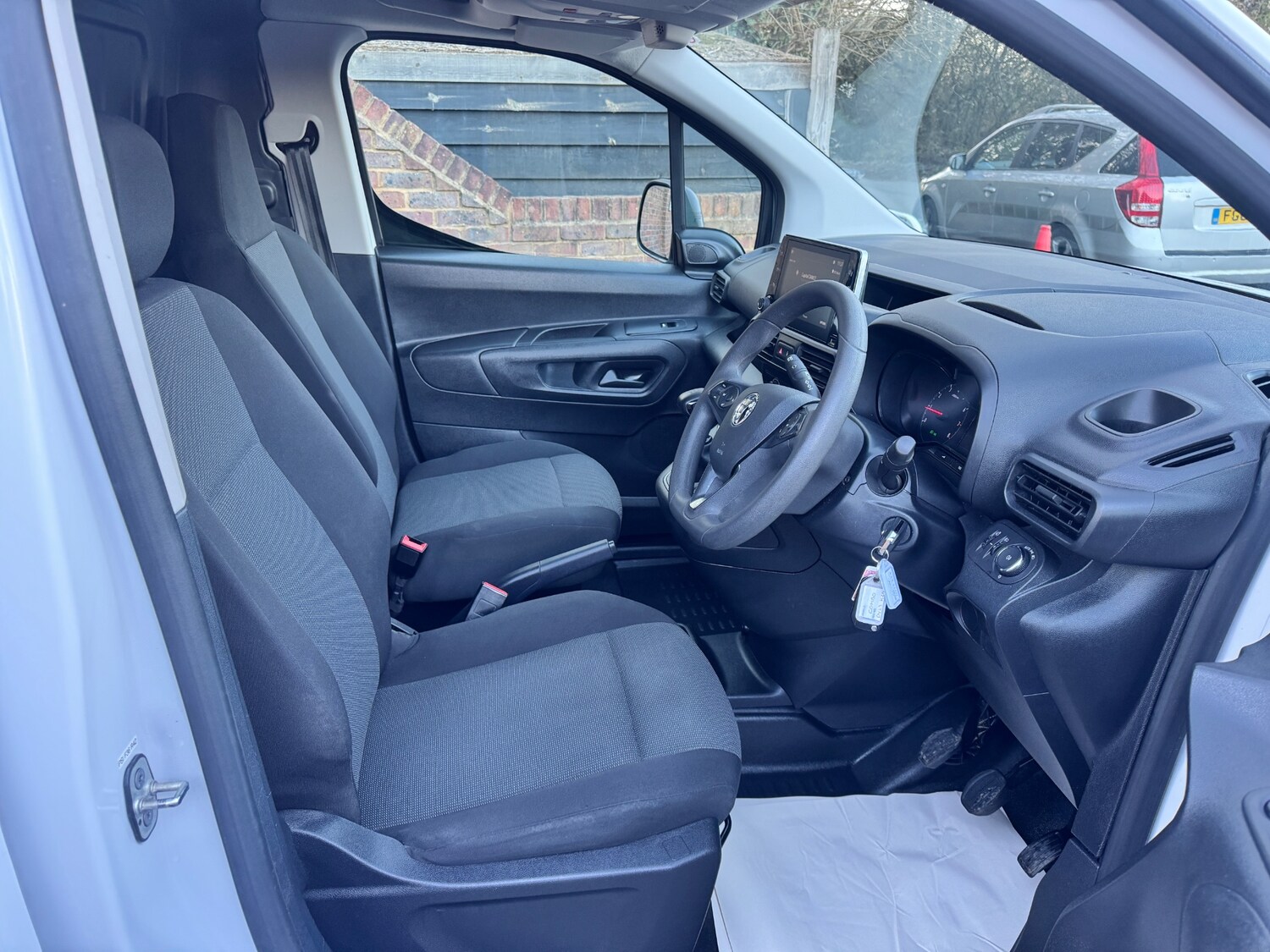 Used Vauxhall Combo 2023 for sale - 77976895: Photo 9