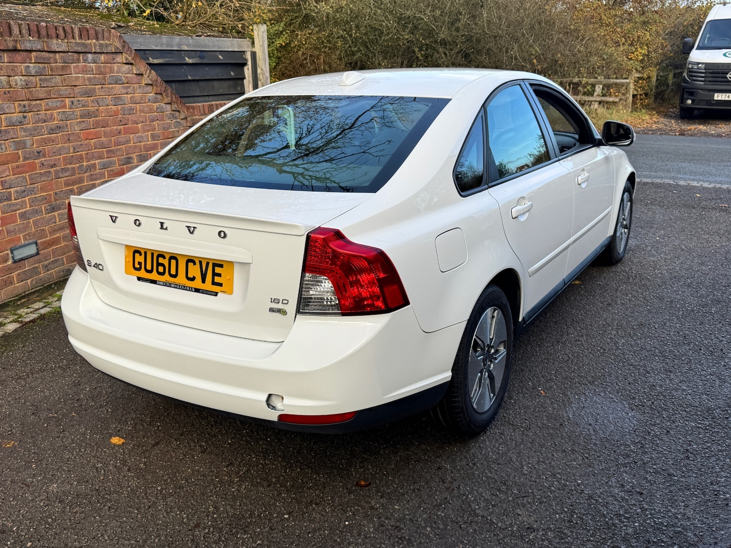 Used Volvo S40 2010 for sale - 76436592: Photo 4